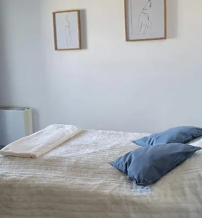 La Voile Bleue Ou Il Fait Bon Etre Et Commerces A Pied شقة *